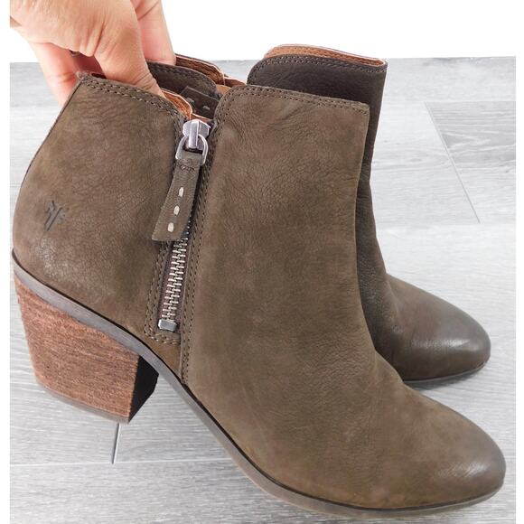 Frye Womens Judy Side Zip Oiled‎ Leather Olive Almond Toe Bootie Size 7.5M - Picture 1 of 5